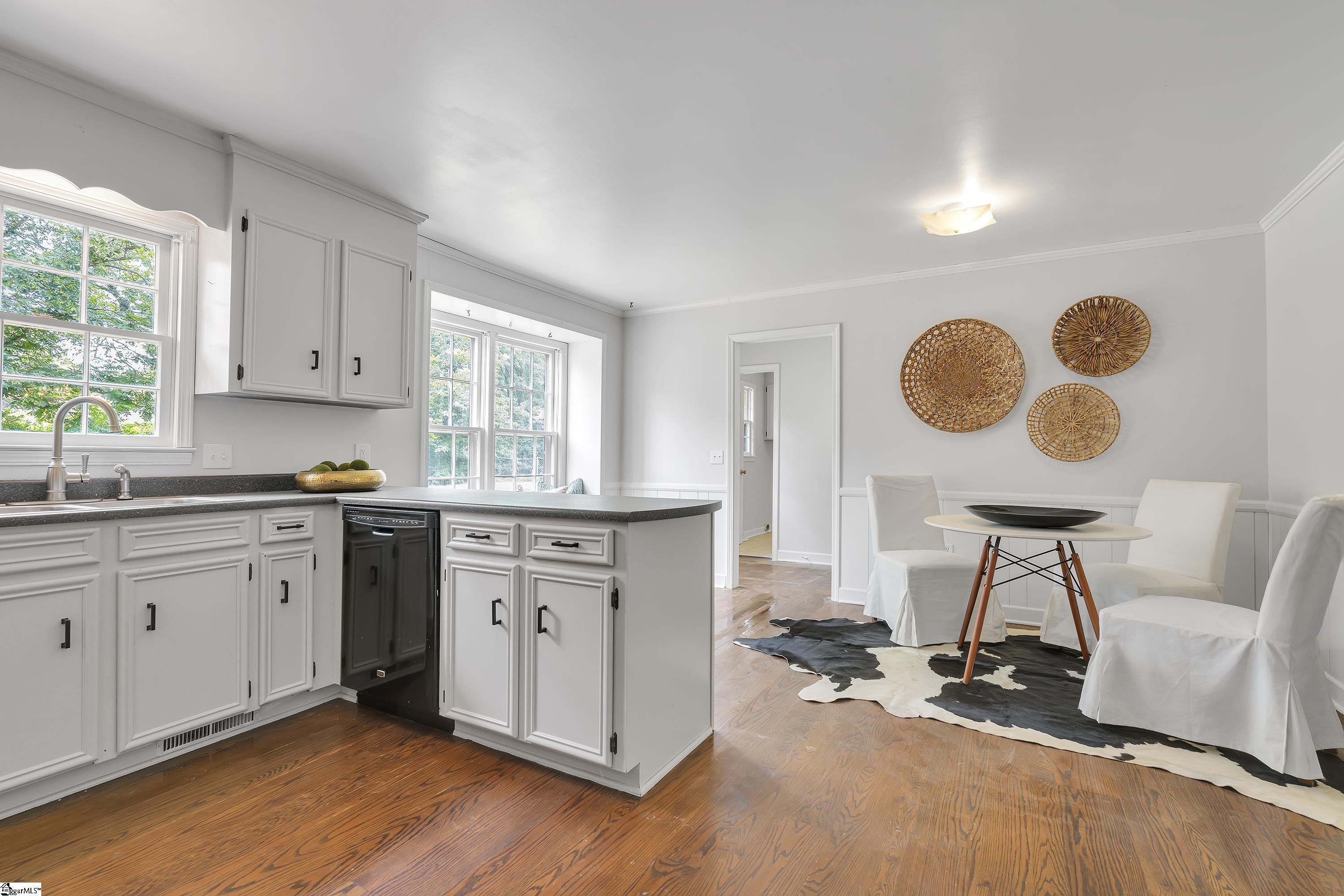 216 Briar Creek Road Greer, SC 29650 - Photo 11 of 36 Gallery Image 11