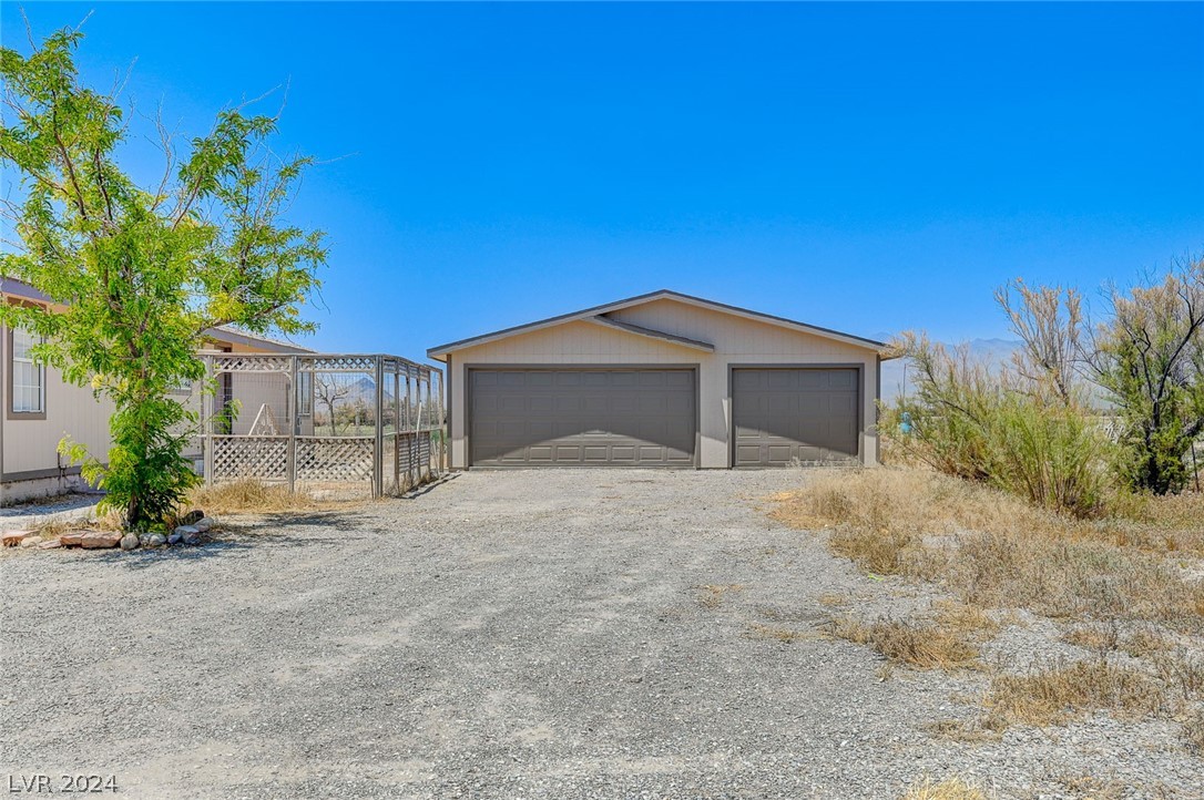 1190 Bunarch Road Pahrump, NV 89060 - Photo 5 of 51 Gallery Image 5