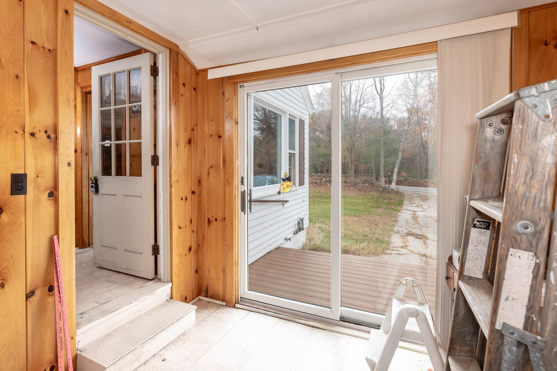 123 Mountain Road Tuftonboro, NH 03816 - Photo 11 of 40