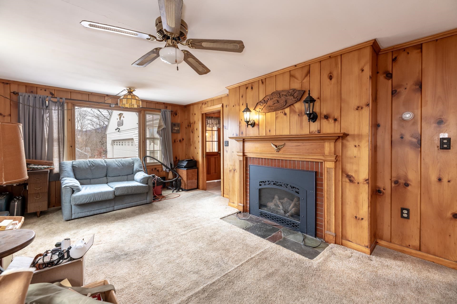 123 Mountain Road Tuftonboro, NH 03816 - Photo 7 of 40