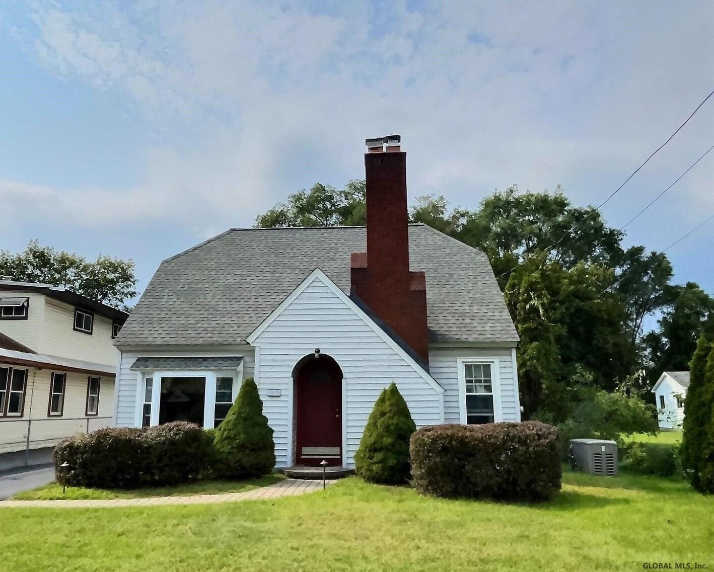 1002 North Westcott Road Rotterdam, NY 12306 - Photo 1 of 45 Photo 1