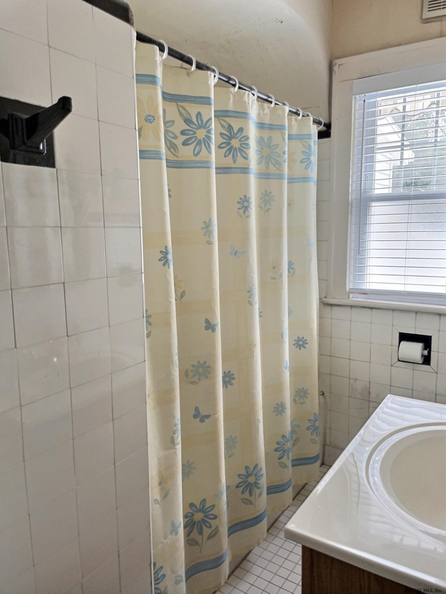 1002 North Westcott Road Rotterdam, NY 12306 - Photo 20 of 45 Photo 20