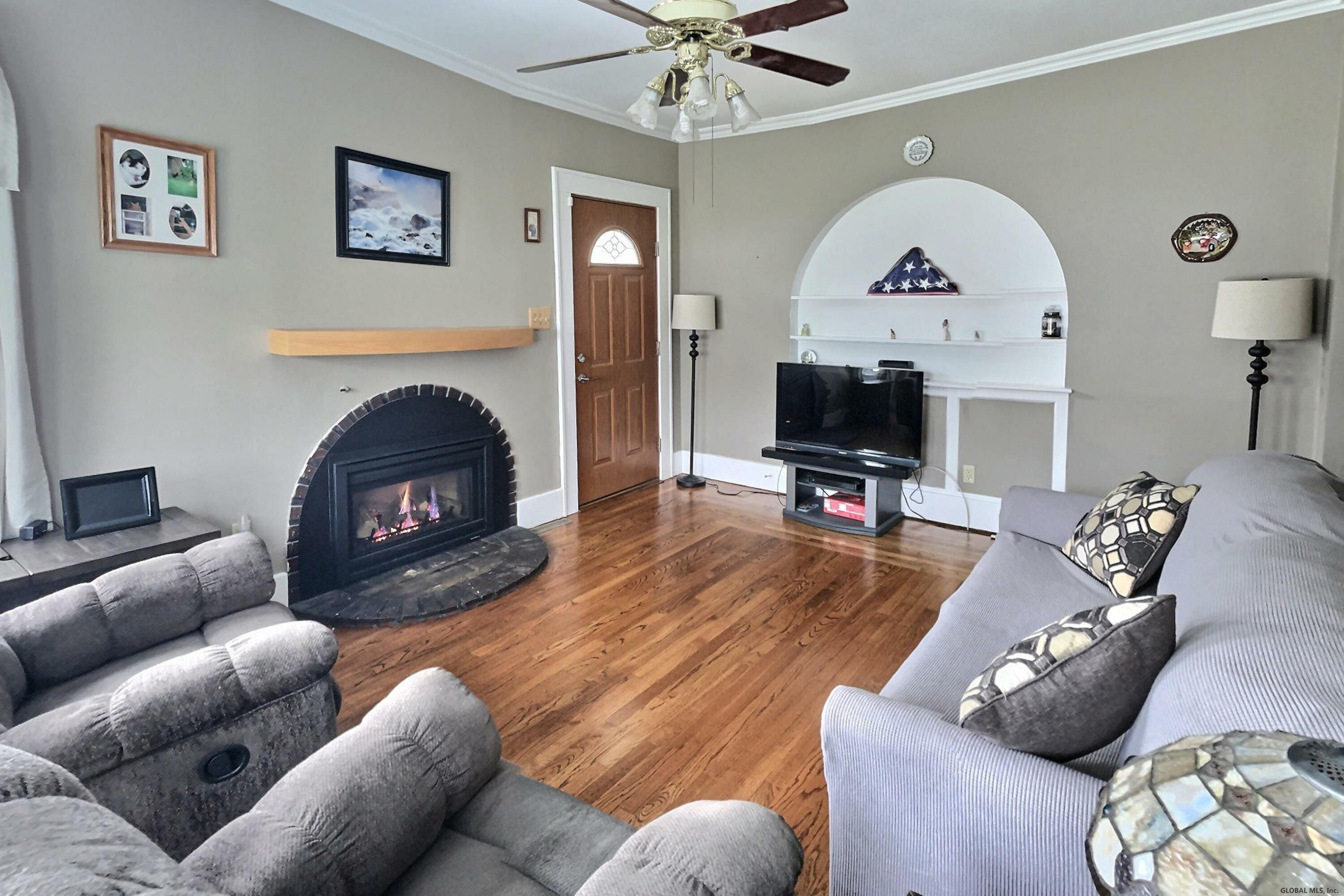 1002 North Westcott Road Rotterdam, NY 12306 - Photo 2 of 45 Photo 2