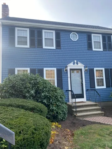 $579,900 | 19 Camelot Court, Unit 19, Stoughton, MA 02072