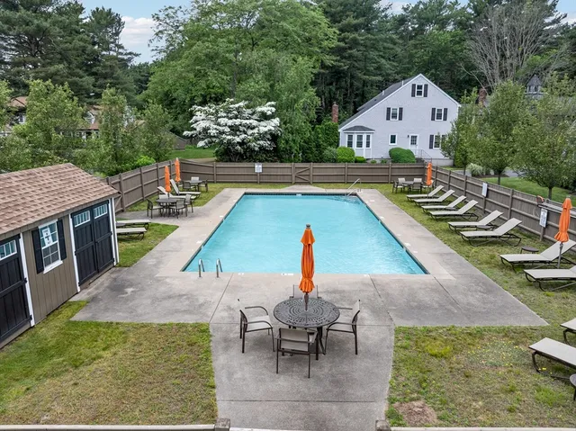 $579,900 | 19 Camelot Court, Unit 19, Stoughton, MA 02072