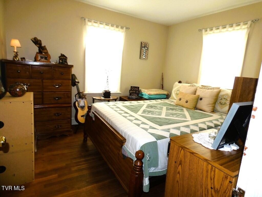 855 Goolsby Street Marion, VA 24354 - Photo 15 of 44 103451_25