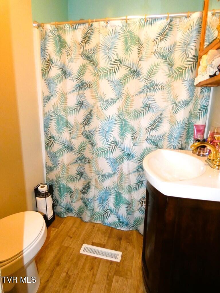 855 Goolsby Street Marion, VA 24354 - Photo 20 of 44 103451_22