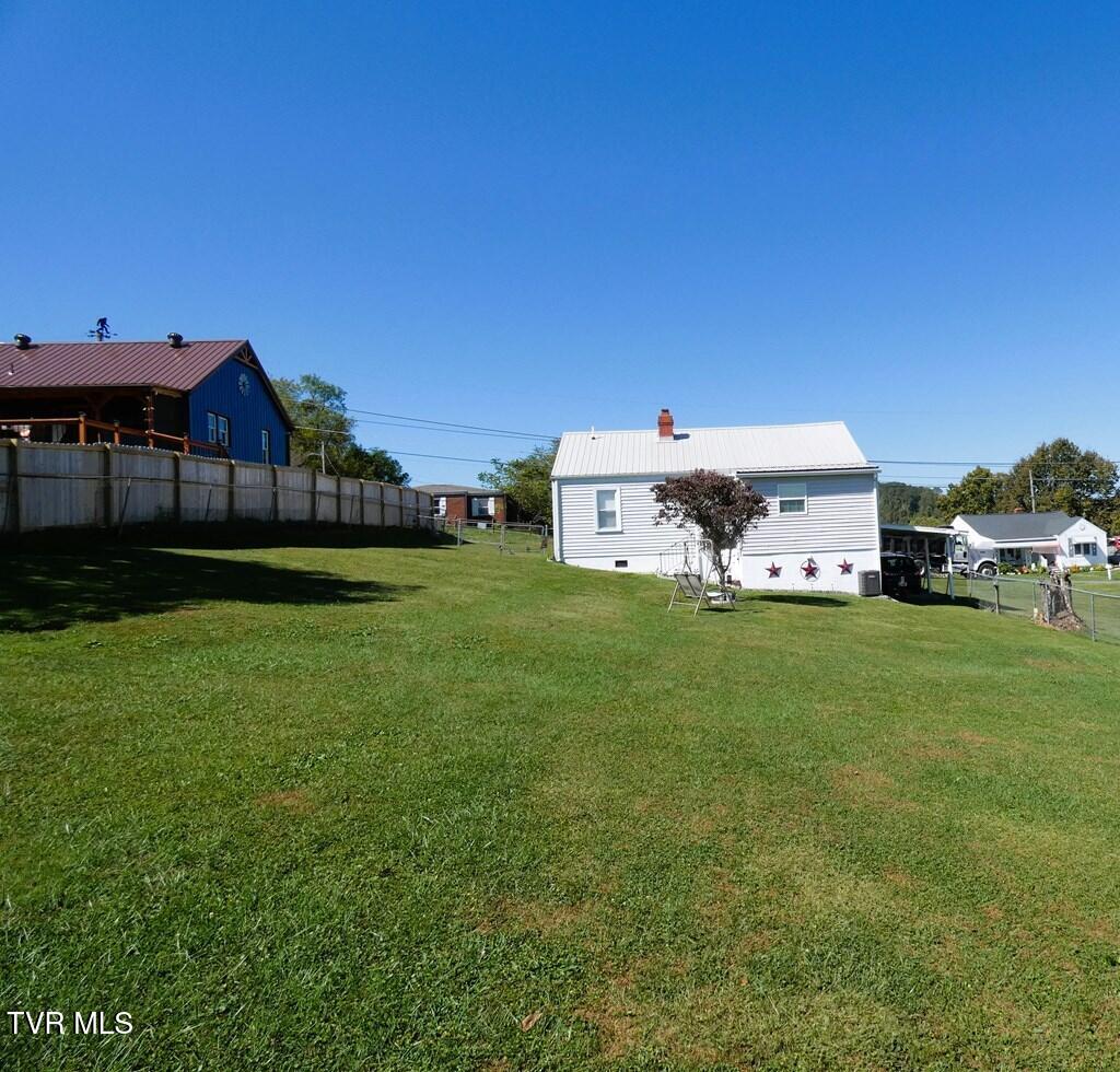 855 Goolsby Street Marion, VA 24354 - Photo 32 of 44 103451_81