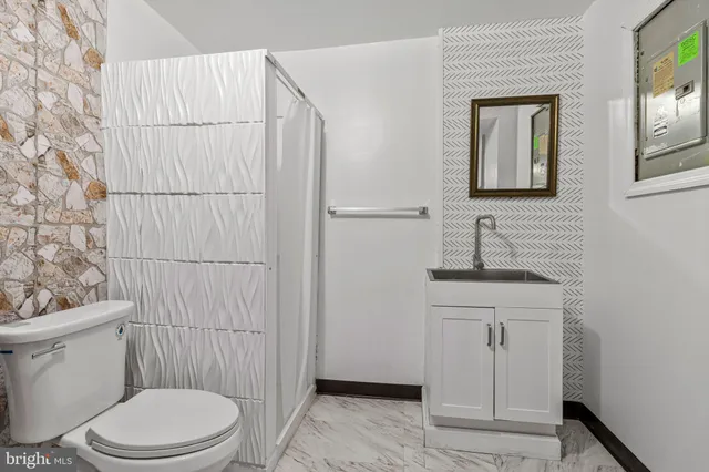 $350,000 | 6806 Hawthorne Street, Landover, MD 20785