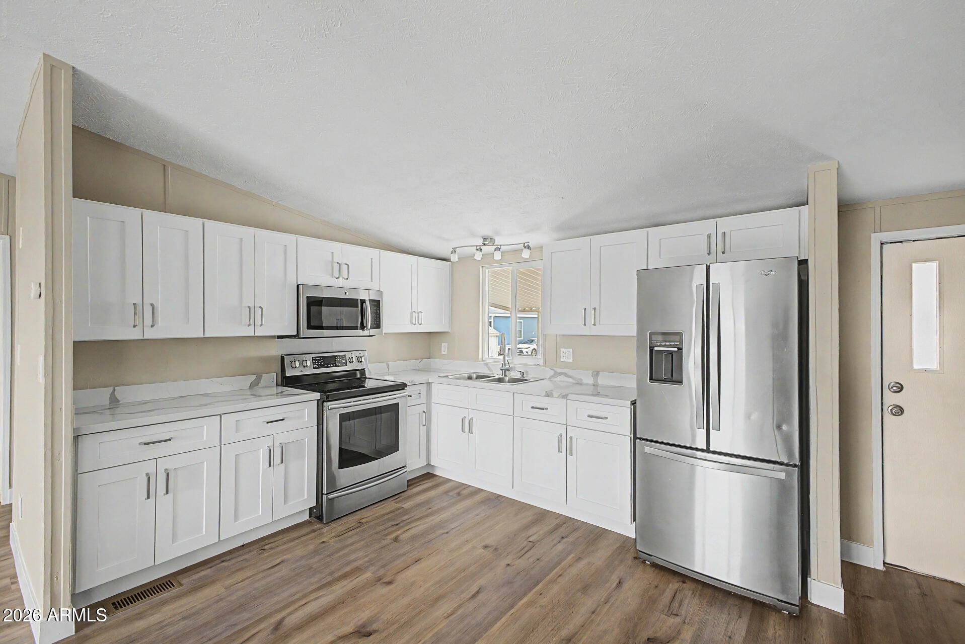 2000 South Apache Road, Unit 220 Buckeye, AZ 85326 - Photo 14 of 24 10 - Apache