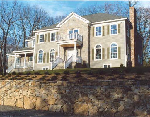 371 Briar Brae Road Stamford, CT 06903 - Photo 1 of 1
