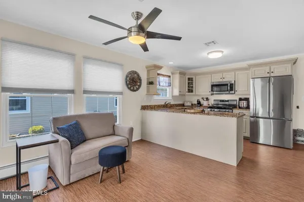 $364,900 | 18 Encinitas Drive, Toms River, NJ 08757