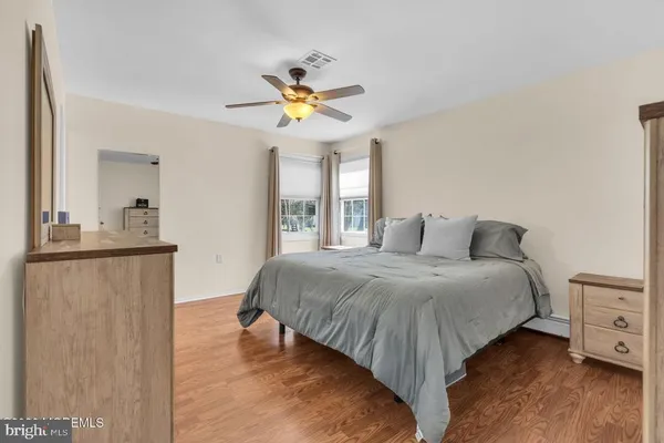$364,900 | 18 Encinitas Drive, Toms River, NJ 08757