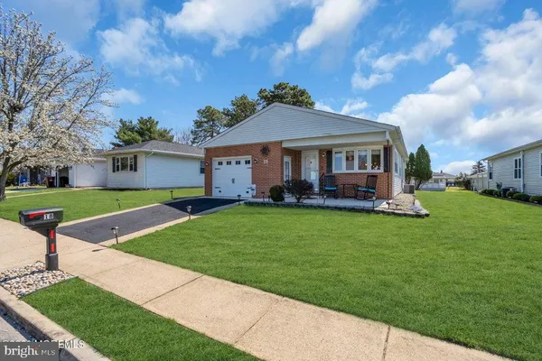 $364,900 | 18 Encinitas Drive, Toms River, NJ 08757