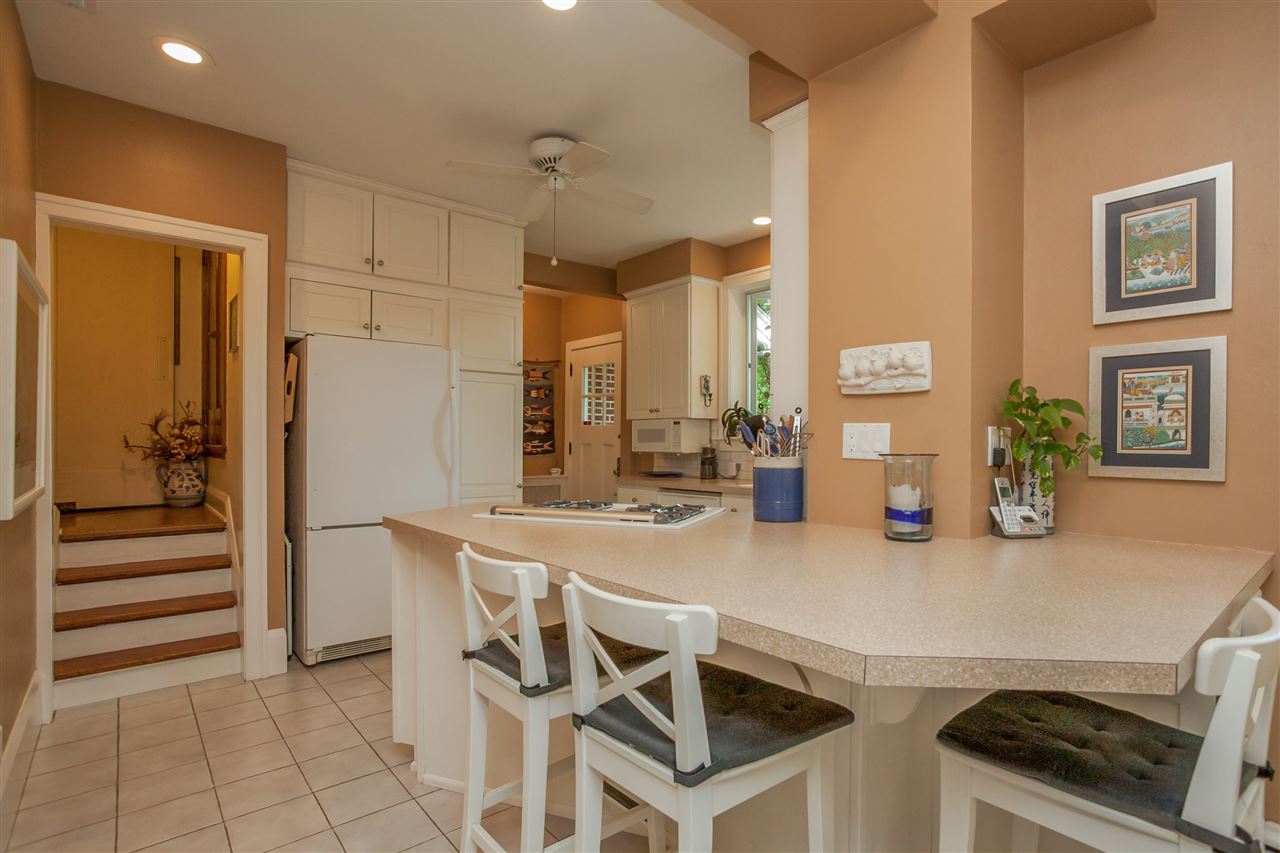 2225 Ridgeway Drive Southeast Cedar Rapids, IA 52403 - Photo 8 of 25 Gallery Image 8
