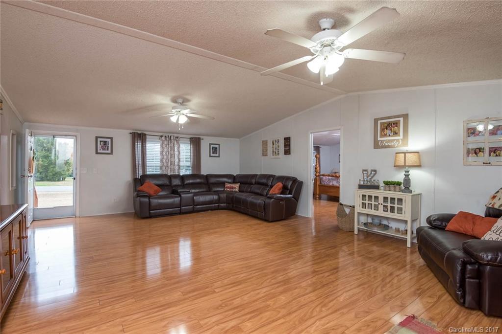 3583 East North Corner Road Lancaster, SC 29720 - Photo 3 of 24