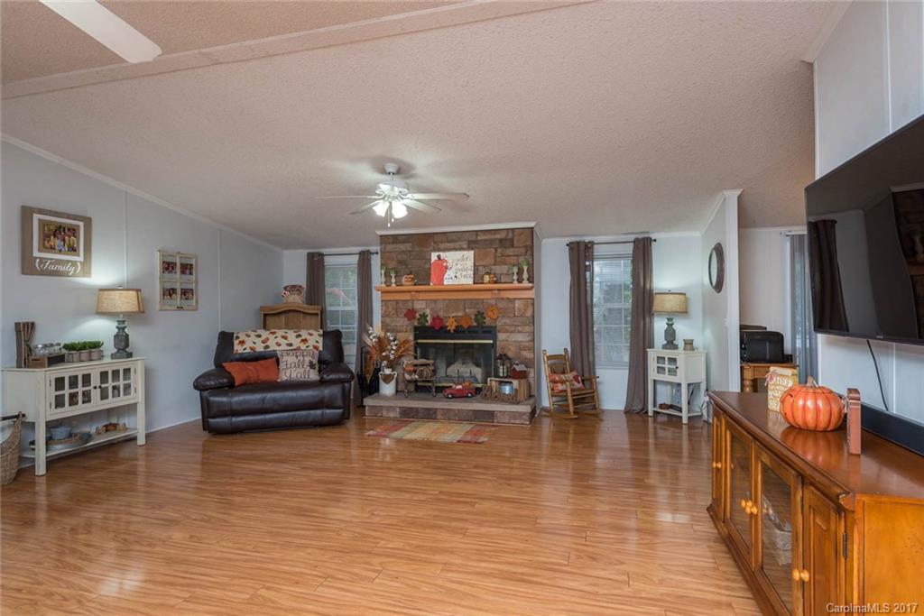 3583 East North Corner Road Lancaster, SC 29720 - Photo 4 of 24