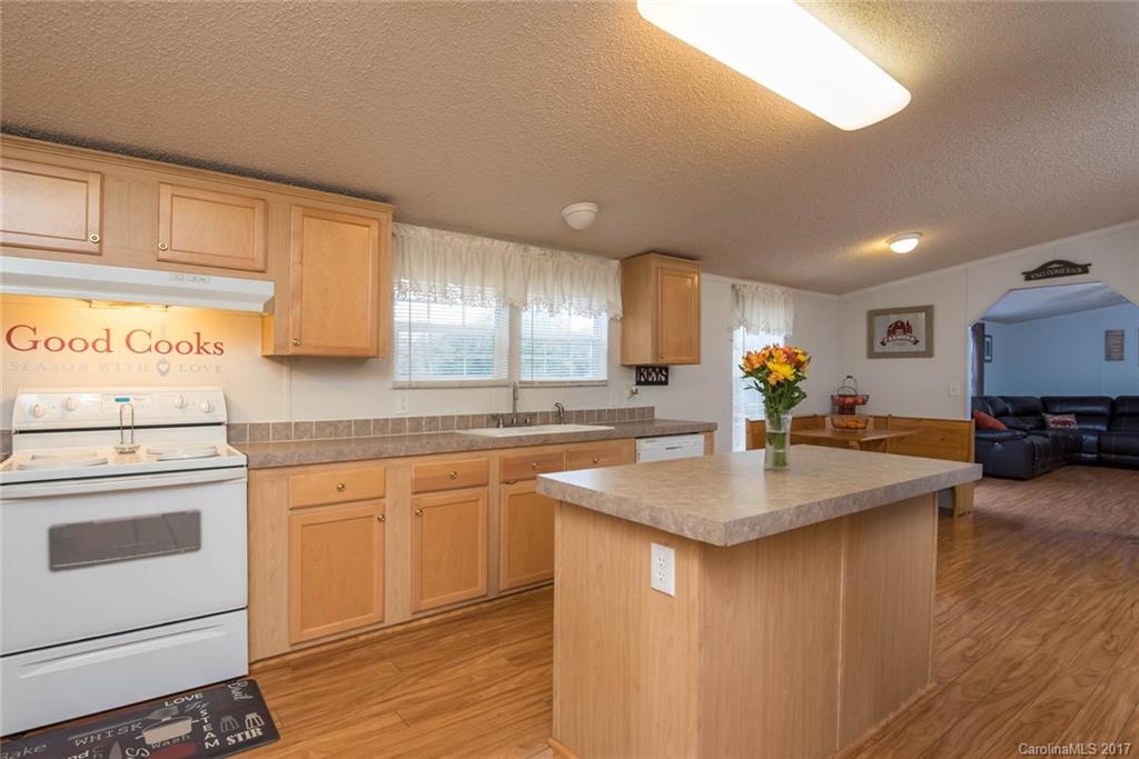 3583 East North Corner Road Lancaster, SC 29720 - Photo 5 of 24