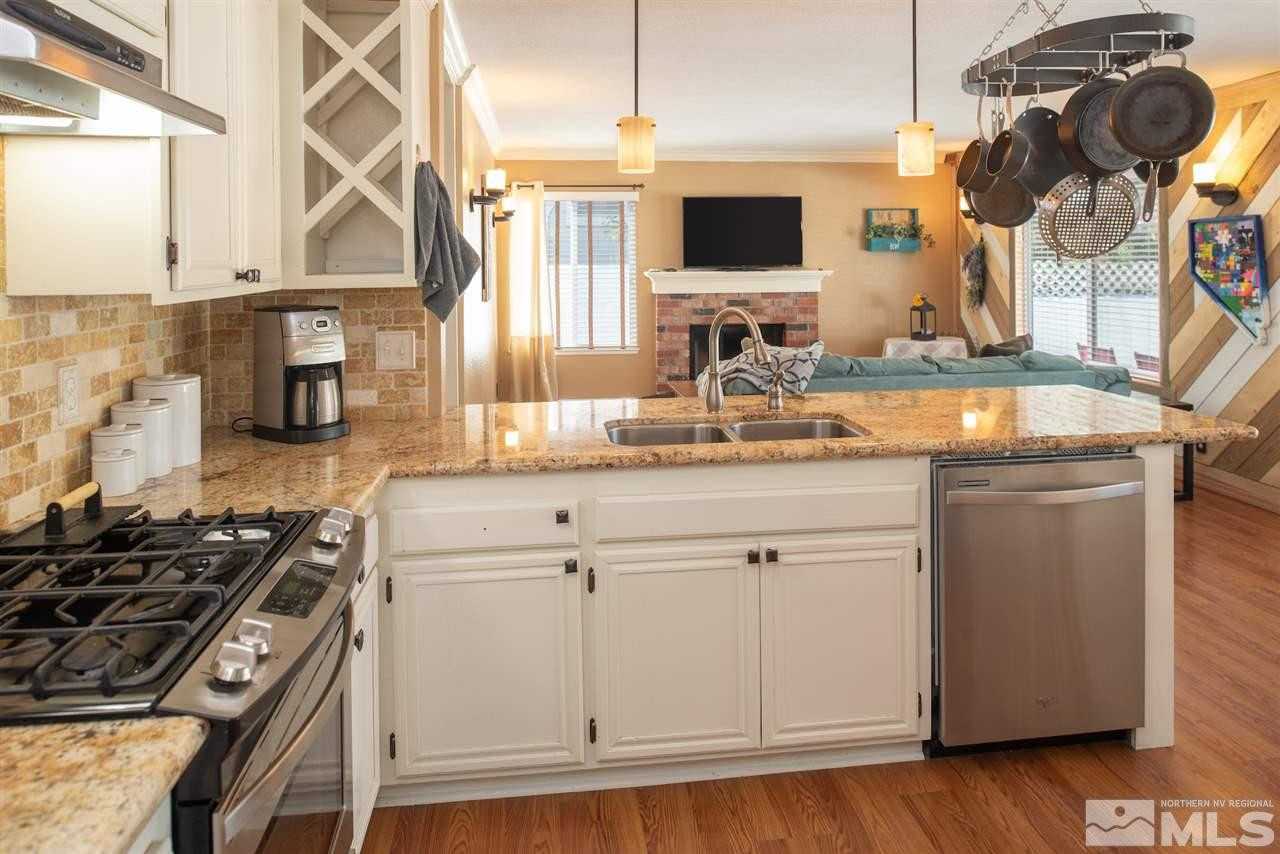 857 Lighthouse Court Reno, NV 89511 - Photo 2 of 25 Photo 2