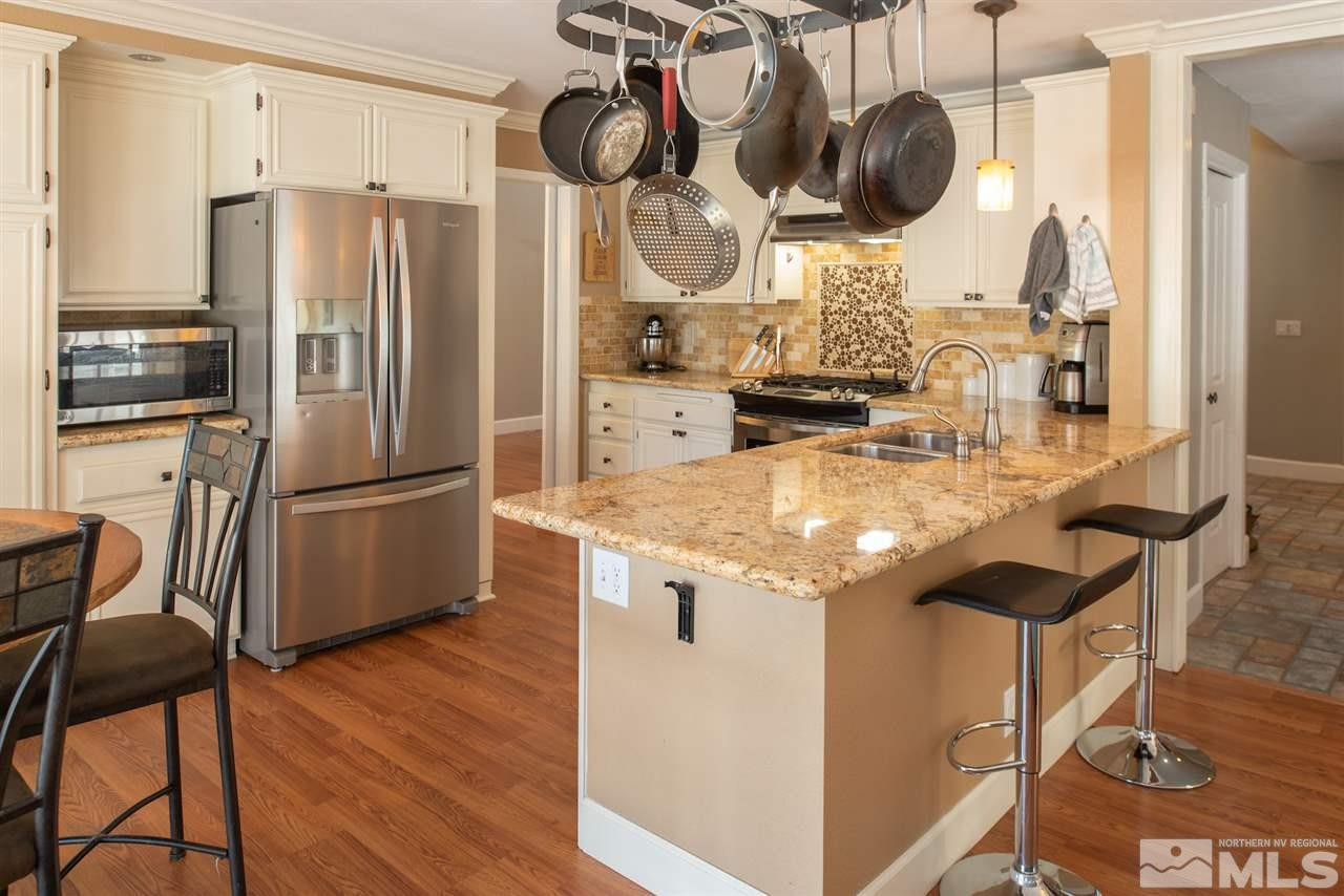 857 Lighthouse Court Reno, NV 89511 - Photo 3 of 25 Photo 3