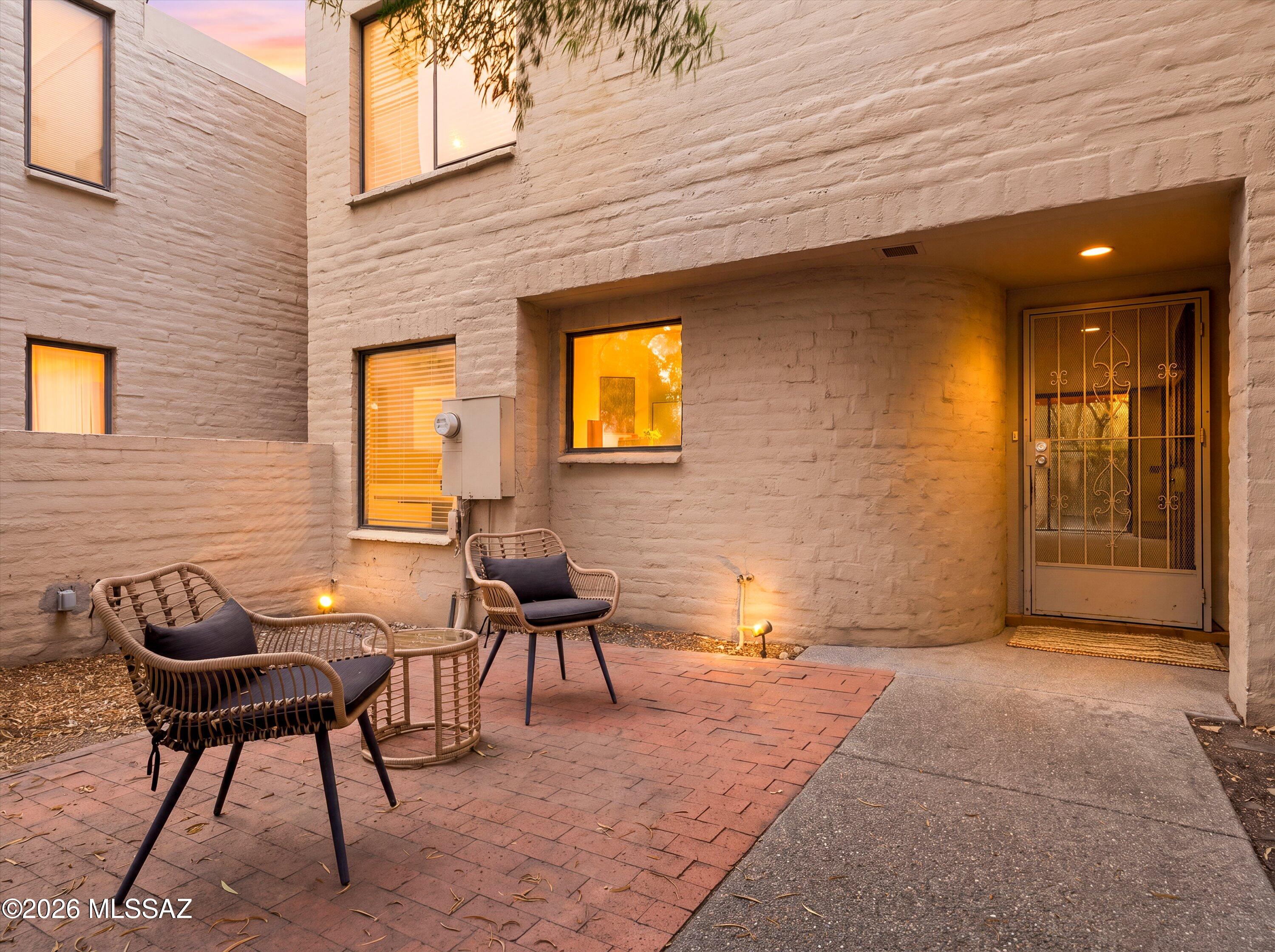2882 East Sierra Vista Road Tucson, AZ 85716 - Photo 9 of 43 Front Courtyard