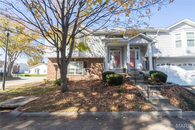 $239,000 | 2001 Belltower Drive, Unit D, St. Peters, MO 63376