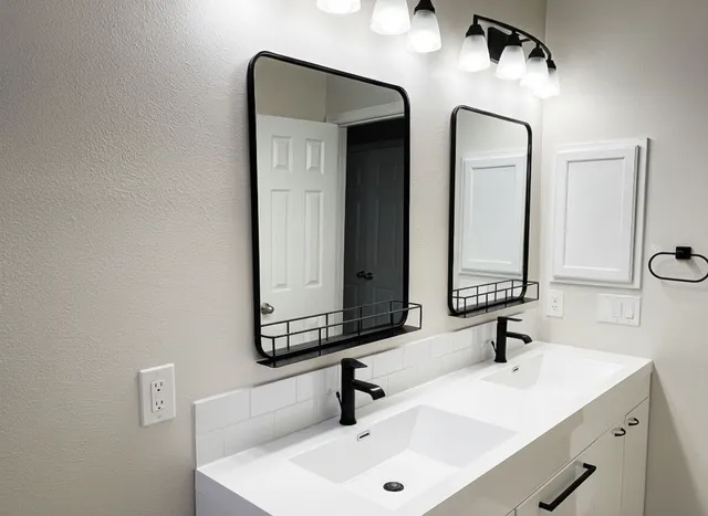 $2,425 | 9014 Pheasant Trace Court, Houston, TX 77064