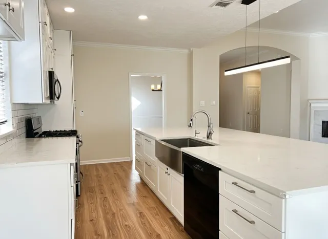 $2,425 | 9014 Pheasant Trace Court, Houston, TX 77064