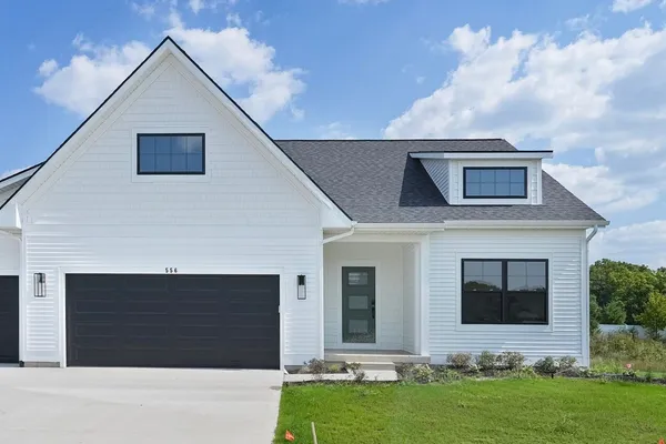 $520,000 | 564 Sun Vale Lane, Grandville, MI 49418