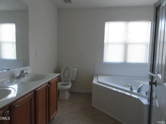 $1,980 | 1532 Haywards Heath Lane, Apex, NC 27502