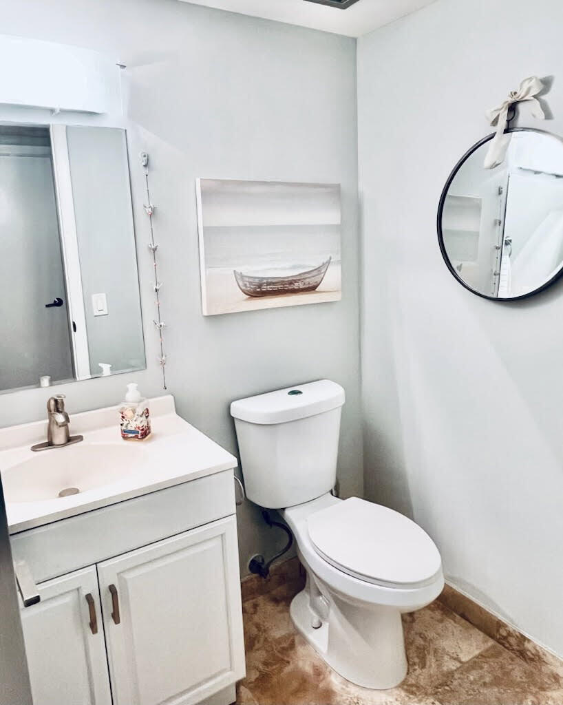 3850 Washington Street, Unit 215 Hollywood, FL 33021 - Photo 17 of 33 3850 215 1/2 bath