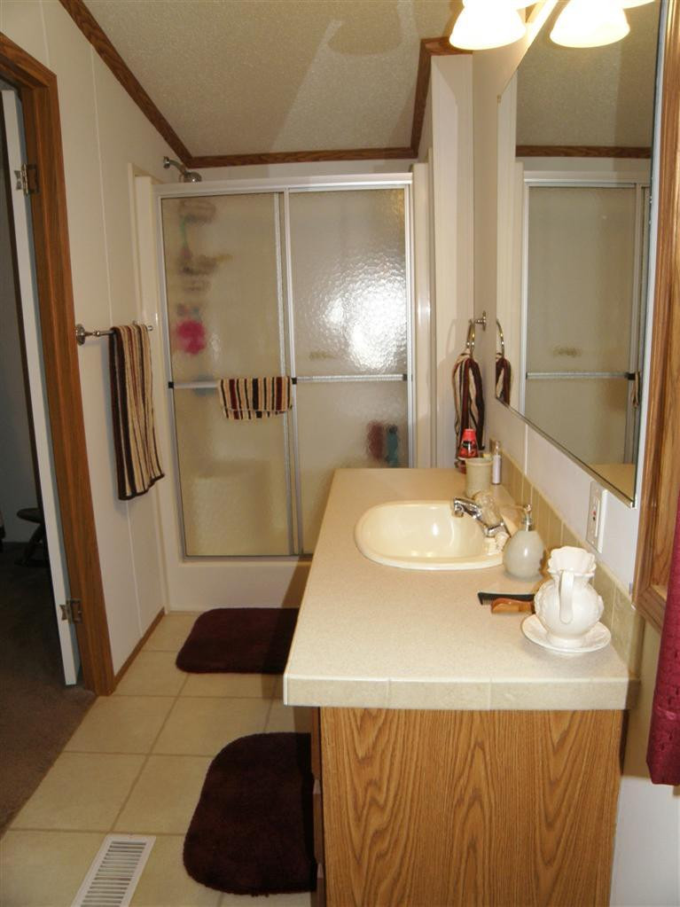 360 Leaning Oak Road Corinth, KY 41010 - Photo 8 of 25