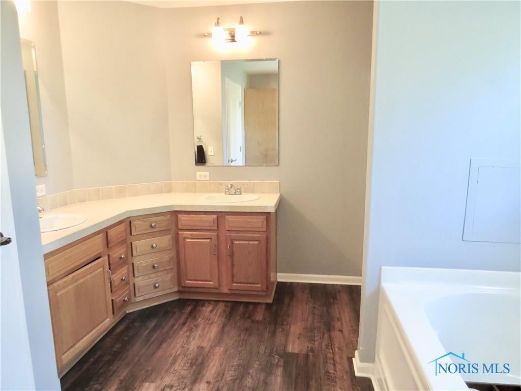 6141 Bay Shore Road Oregon, OH 43616 - Photo 35 of 43 Gallery Image 35