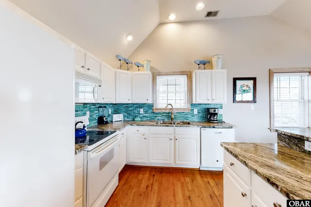 $659,900 | 25224 Mac-Oca Drive, Waves, NC 27982