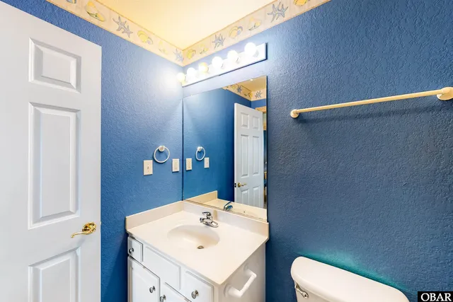 $659,900 | 25224 Mac-Oca Drive, Waves, NC 27982