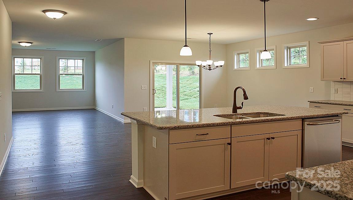 26 Forestdale Road Hendersonville, NC 28792 - Photo 7 of 21 Gallery Image 7
