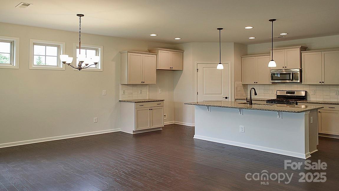 26 Forestdale Road Hendersonville, NC 28792 - Photo 8 of 21 Gallery Image 8