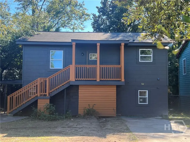 $425,000 | 13 West 52nd Street, Savannah, GA 31405