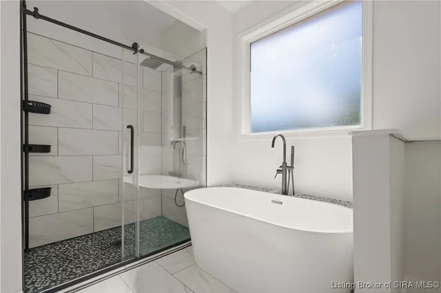 $525,000 | 11179 Majestic Way Southeast, Elizabeth, IN 47117