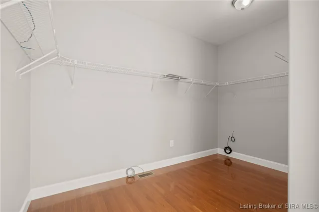 $525,000 | 11179 Majestic Way Southeast, Elizabeth, IN 47117