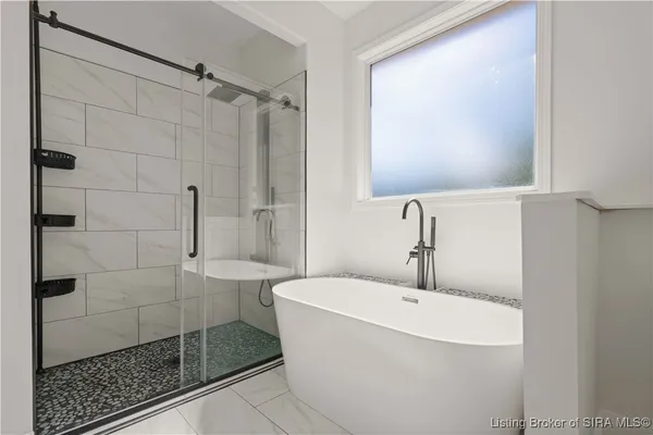 $525,000 | 11179 Majestic Way Southeast, Elizabeth, IN 47117