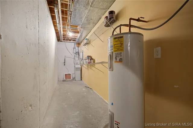 $525,000 | 11179 Majestic Way Southeast, Elizabeth, IN 47117