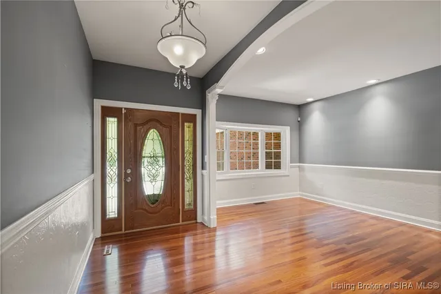 $525,000 | 11179 Majestic Way Southeast, Elizabeth, IN 47117