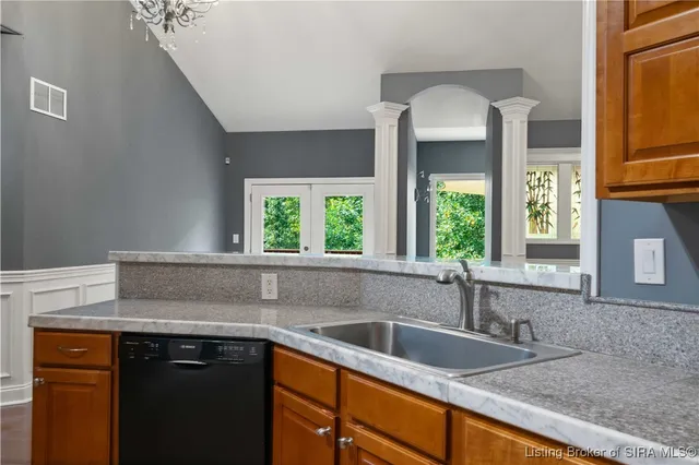 $525,000 | 11179 Majestic Way Southeast, Elizabeth, IN 47117