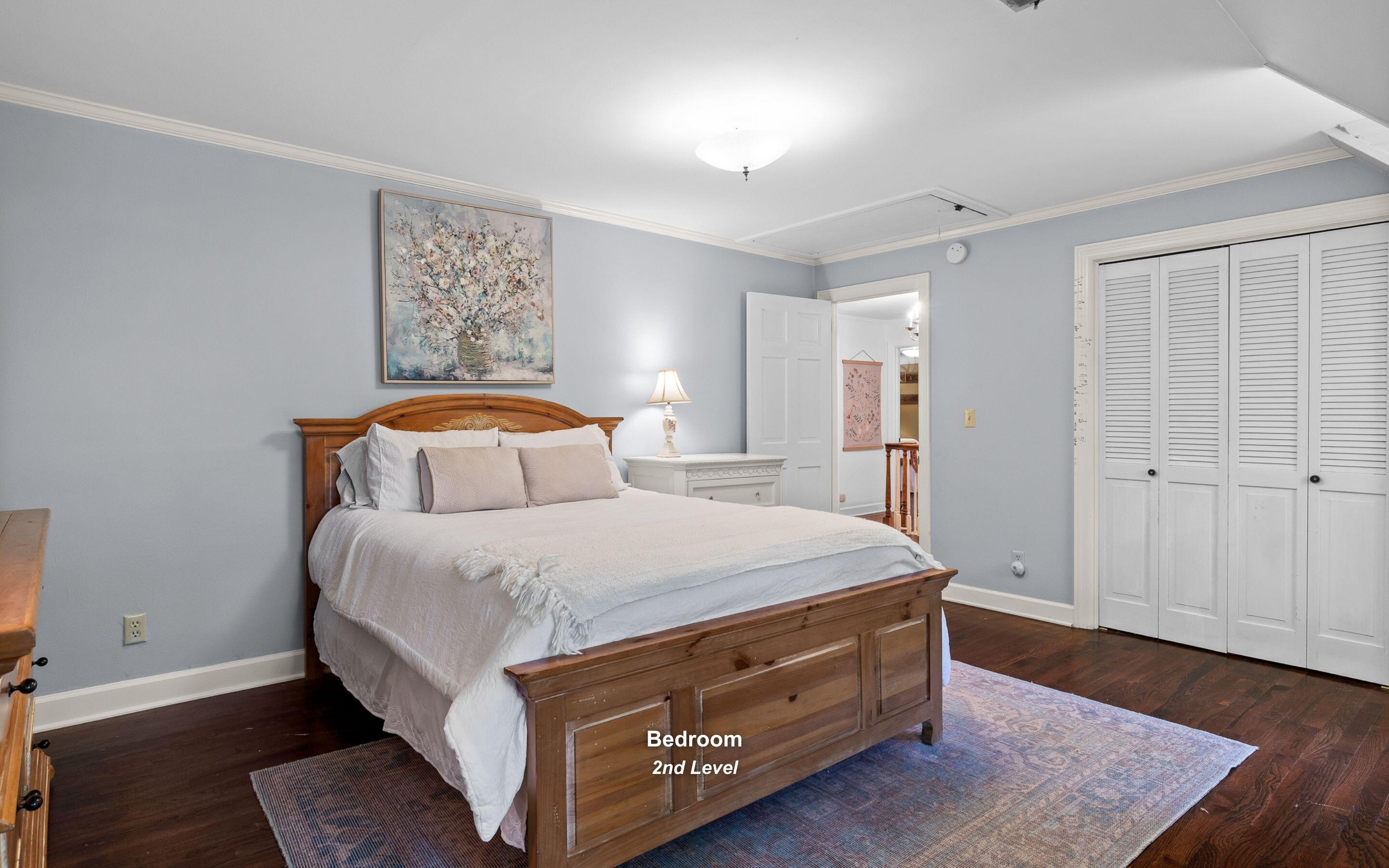 403 Dunsinane Road Signal Mountain, TN 37377 - Photo 32 of 51 Secondary Bedroom