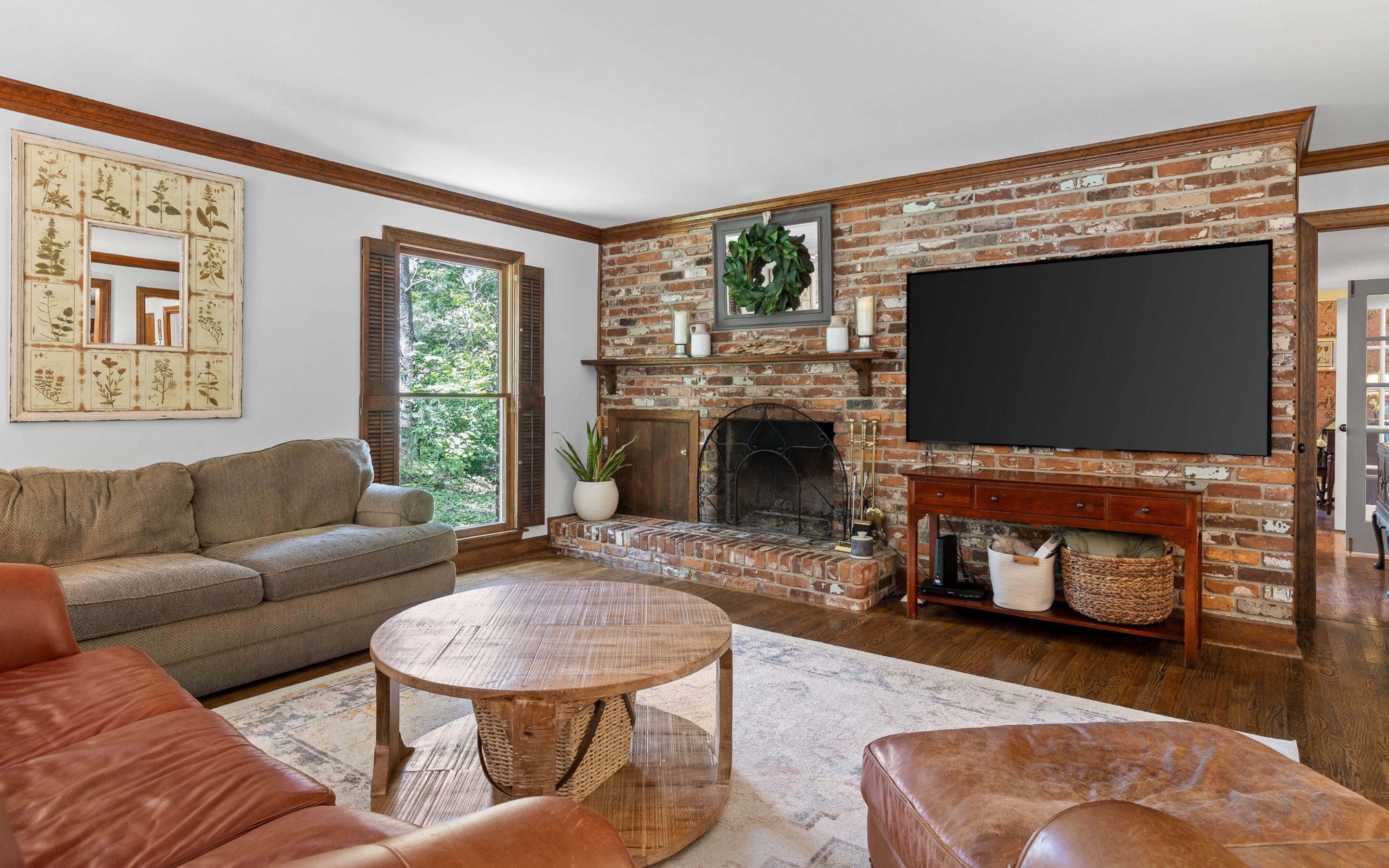 403 Dunsinane Road Signal Mountain, TN 37377 - Photo 6 of 51 Watch a Movie by Firelight
