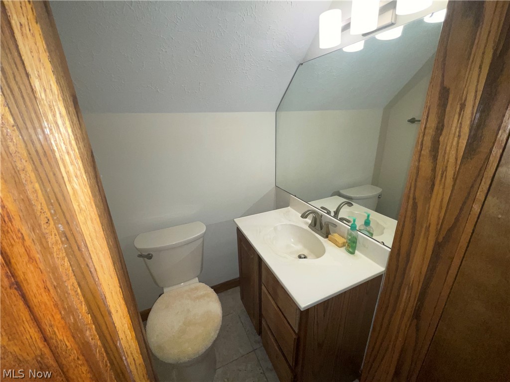 4874 Logan Way Hubbard, OH 44425 - Photo 26 of 40