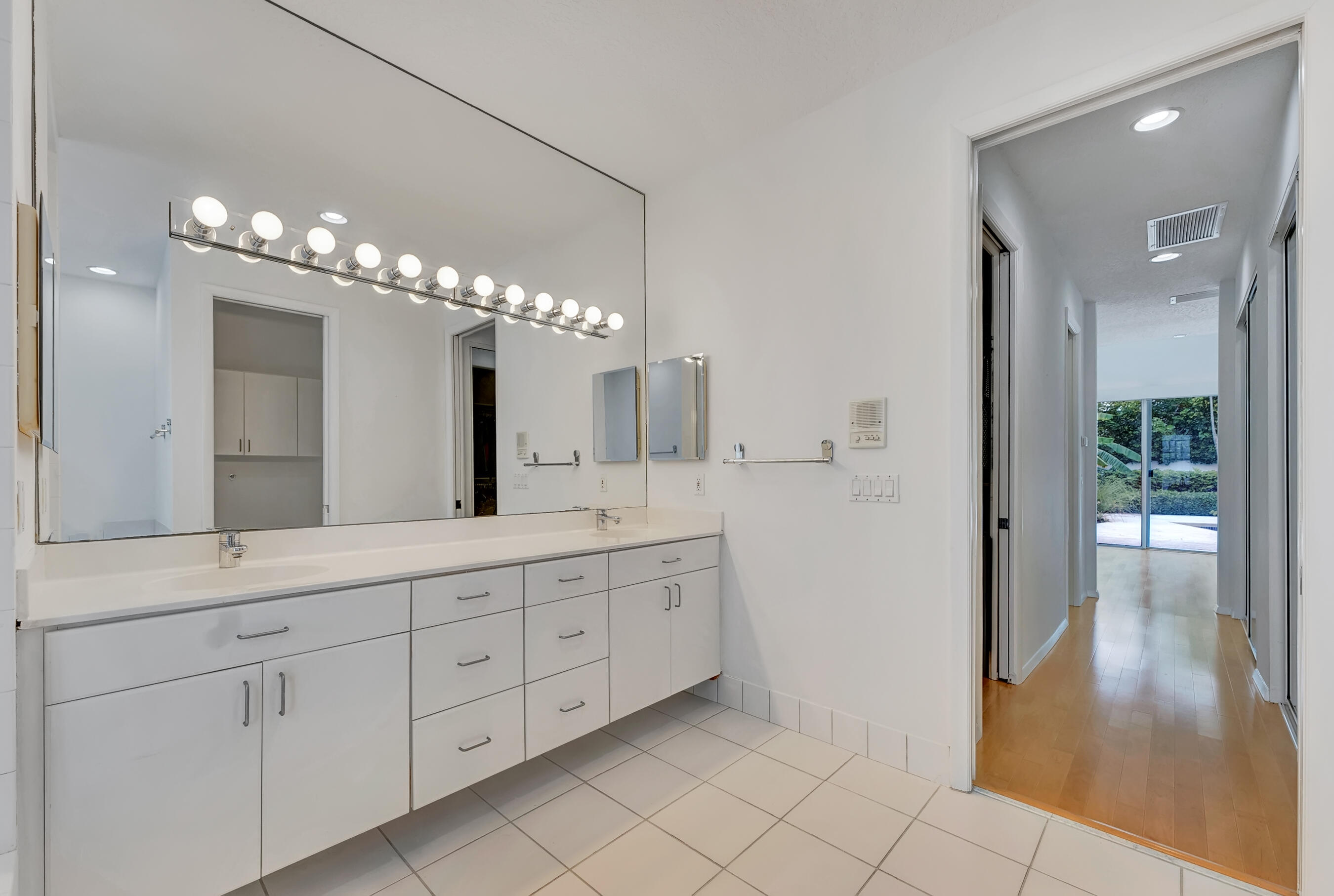 114 Olympus Circle Jupiter, FL 33477 - Photo 38 of 88 DSC05310