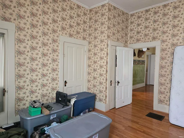 $124,900 | 1007 North 10th Street, Vincennes, IN 47591