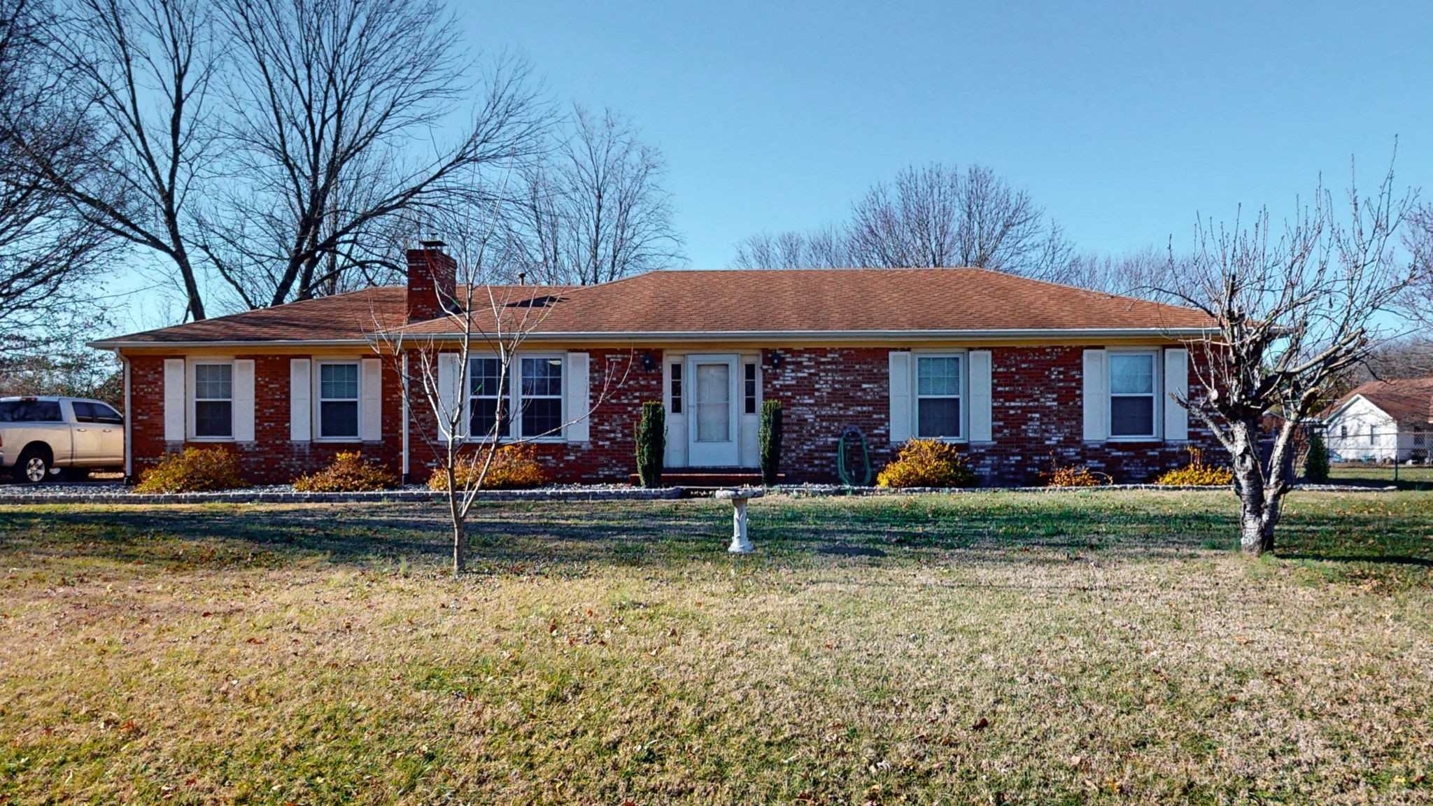 633 Buck Lane Murfreesboro, TN 37129 - Photo 1 of 16 a front view of a house with garden